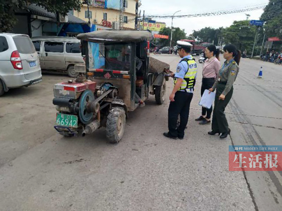 居力很镇交通状况持续改善，助力地方繁荣发展新闻速递